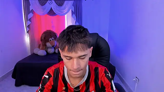 Aron Boyy online show from February 10, 2026, 7:24 pm