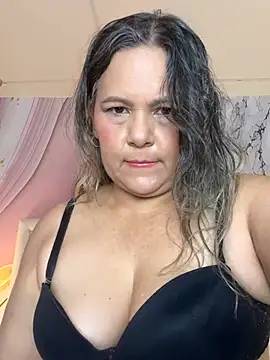 Snapshot of Lucy_Milf_474 chatting on April 30, 2026, 12:12 pm Lucy Milf 474 online show from April 30, 2026, 12:12 pm