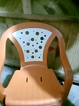 Snapshot of Surrilove chatting on April 13, 2026, 1:59 pm Surrilove online show from April 13, 2026, 1:59 pm