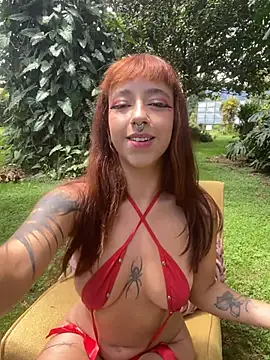 AliceMrtnz online show from February 14, 2026, 5:46 pm