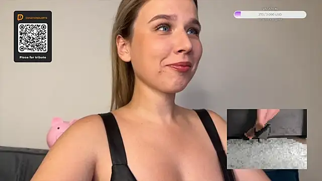 GoddessRoss online show from September 9, 2025, 8:18 pm