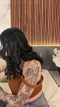 Snapshot of AliceRitter chatting on February 28, 2026, 8:08 pm AliceRitter online show from February 28, 2026, 8:08 pm