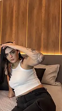 Snapshot of AliceRitter chatting on October 28, 2025, 6:07 pm AliceRitter online show from October 28, 2025, 6:07 pm