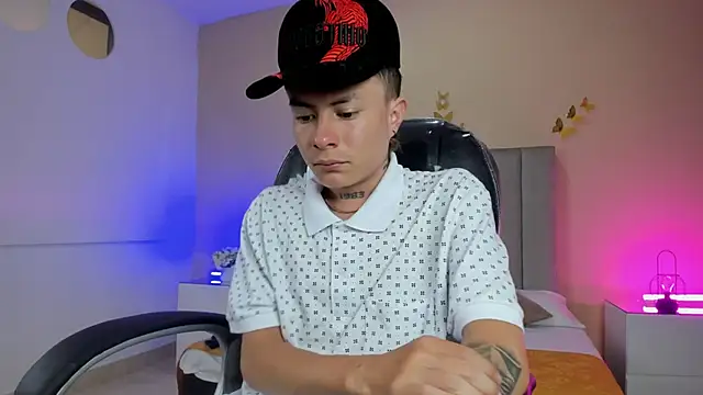 Nascary Fox online show from April 15, 2026, 3:16 pm