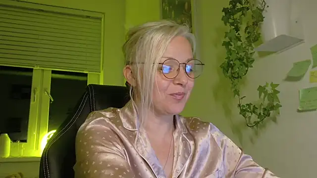 Linsy Kim online show from March 6, 2026, 8:26 pm