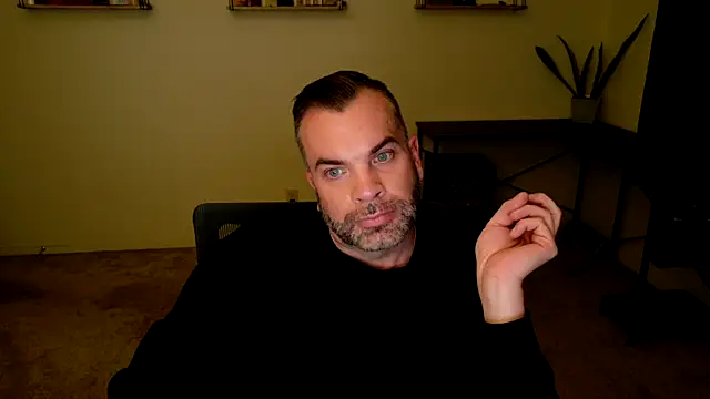 Snapshot of Ty_lerDavid chatting on November 6, 2025, 7:01 am Ty lerDavid online show from November 6, 2025, 7:01 am