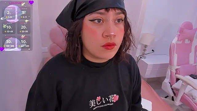 Snapshot of mia_yeager chatting on October 12, 2025, 3:52 am mia yeager online show from October 12, 2025, 3:52 am