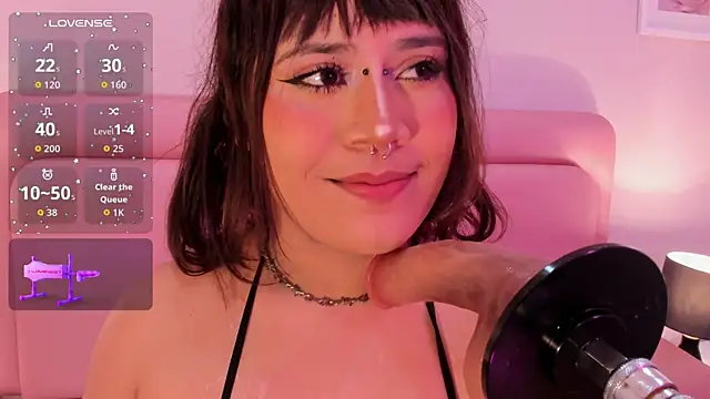 Snapshot of mia_yeager chatting on September 21, 2025, 3:50 pm mia yeager online show from September 21, 2025, 3:50 pm