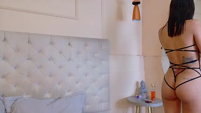 CathMellow online show from November 19, 2025, 7:36 pm