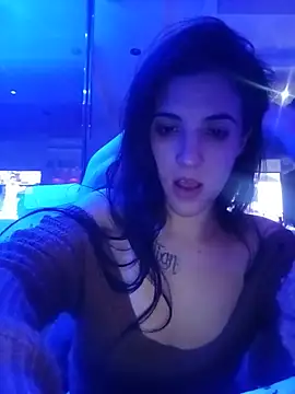 Astrogirl69 online show from June 17, 2026, 11:42 am