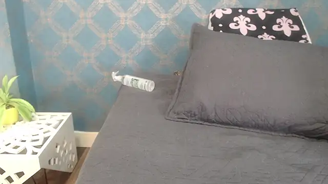 Snapshot of scarlett646 chatting on September 11, 2025, 3:06 am scarlett646 online show from September 11, 2025, 3:06 am