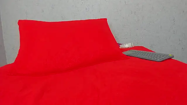 Snapshot of scarlett646 chatting on October 22, 2025, 3:06 am scarlett646 online show from October 22, 2025, 3:06 am