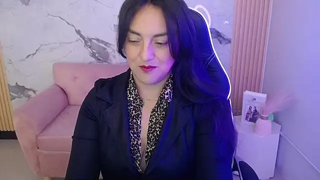 Snapshot of tamara_ch1 chatting on November 5, 2025, 2:58 am tamara ch1 online show from November 5, 2025, 2:58 am