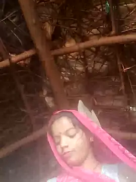 Snapshot of Sheema_thakur chatting on October 15, 2025, 10:56 am Sheema thakur online show from October 15, 2025, 10:56 am