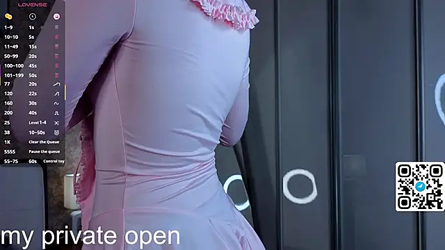 Snapshot of Brittney_Shaw chatting on December 1, 2025, 2:51 pm Brittney Shaw online show from December 1, 2025, 2:51 pm