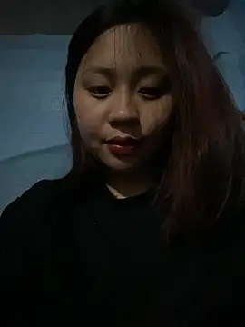 Snapshot of maianhcute chatting on February 23, 2026, 2:50 pm maianhcute online show from February 23, 2026, 2:50 pm