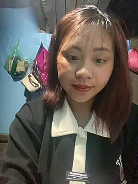 Snapshot of maianhcute chatting on February 7, 2026, 2:58 pm maianhcute online show from February 7, 2026, 2:58 pm