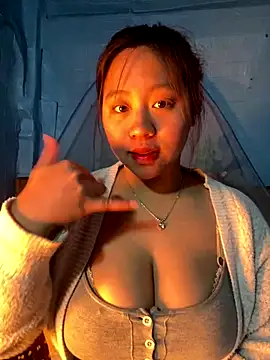 Snapshot of maianhcute chatting on January 7, 2026, 12:48 am maianhcute online show from January 7, 2026, 12:48 am