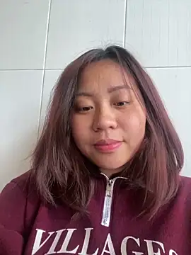 maianhcute online show from March 5, 2026, 9:50 am