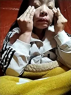 Snapshot of venu00 chatting on November 3, 2025, 11:08 pm venu00 online show from November 3, 2025, 11:08 pm