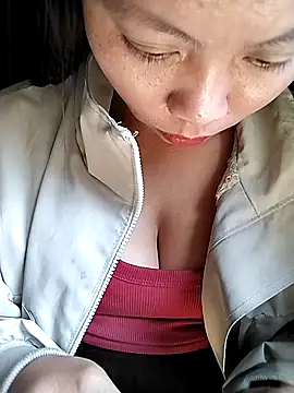 Snapshot of venu00 chatting on November 27, 2025, 4:24 am venu00 online show from November 27, 2025, 4:24 am