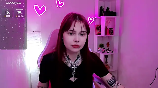 Snapshot of Morana_Batt chatting on December 2, 2025, 2:12 am Morana Batt online show from December 2, 2025, 2:12 am