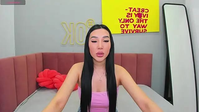 Snapshot of Jennifer_Munoz chatting on November 9, 2025, 1:31 am Jennifer Munoz online show from November 9, 2025, 1:31 am