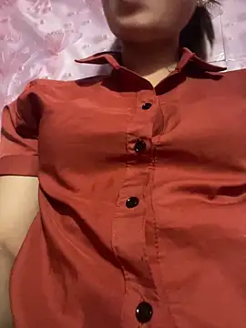 Snapshot of Ngoc-bbi chatting on June 18, 2026, 1:49 pm Ngoc-bbi online show from June 18, 2026, 1:49 pm