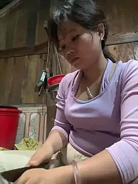 Snapshot of Ngoc-bbi chatting on July 20, 2026, 10:45 pm Ngoc-bbi online show from July 20, 2026, 10:45 pm