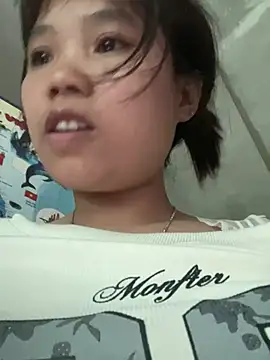 Ngoc-bbi online show from May 11, 2026, 1:51 am