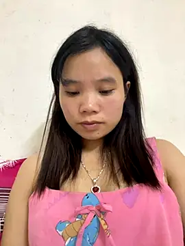 Snapshot of Ngoc-bbi chatting on November 8, 2025, 2:53 pm Ngoc-bbi online show from November 8, 2025, 2:53 pm