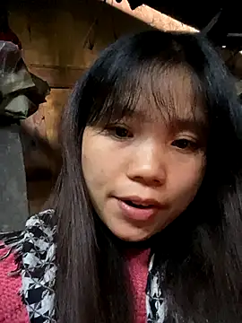 Snapshot of Ngoc-bbi chatting on November 19, 2025, 6:02 am Ngoc-bbi online show from November 19, 2025, 6:02 am