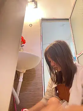 Ngoc-bbi online show from February 4, 2026, 1:33 am