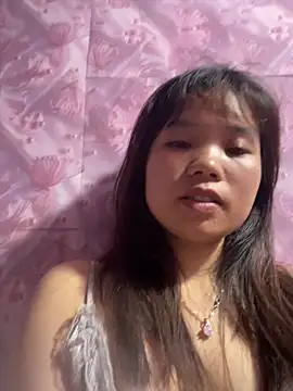 Ngoc-bbi online show from May 17, 2026, 12:21 am