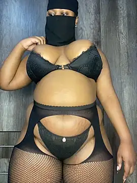 Snapshot of Ebony_Warlock_ chatting on July 2, 2026, 6:52 am Ebony Warlock online show from July 2, 2026, 6:52 am