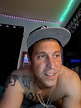 jakestatefarm217 online show from November 4, 2025, 7:56 am