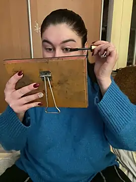 DazzzlingDame online show from January 11, 2026, 12:23 pm