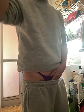 Snapshot of REIJI0323 chatting on February 2, 2026, 11:48 pm REIJI0323 online show from February 2, 2026, 11:48 pm