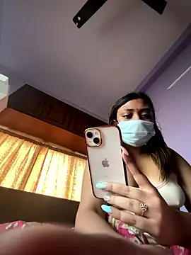 Snapshot of angelofyourworld chatting on January 18, 2026, 4:27 am angelofyourworld online show from January 18, 2026, 4:27 am