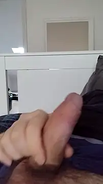 NewJoiner online show from September 24, 2025, 4:46 pm