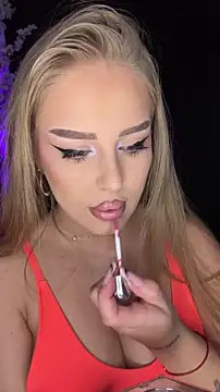 AubrieleRouj1 online show from February 20, 2026, 5:48 pm