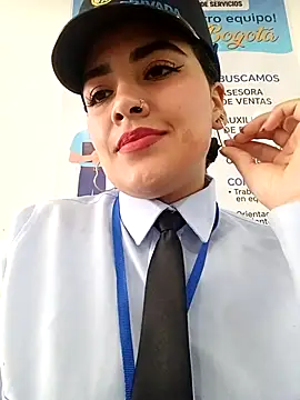 Snapshot of MAYE__13 chatting on November 18, 2025, 1:03 pm MAYE 13 online show from November 18, 2025, 1:03 pm