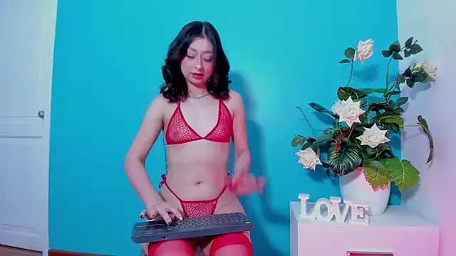 Snapshot of MilenaCrown chatting on January 8, 2026, 8:26 pm MilenaCrown online show from January 8, 2026, 8:26 pm