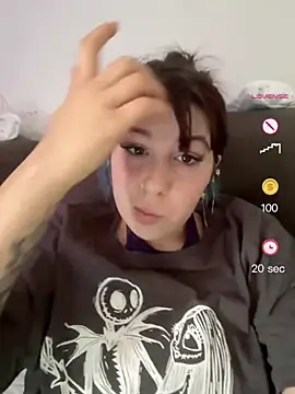Snapshot of ilaria_miss98 chatting on June 10, 2026, 8:48 am ilaria miss98 online show from June 10, 2026, 8:48 am