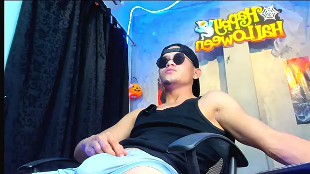 Snapshot of Manuel_FPG chatting on October 27, 2025, 1:17 am Manuel FPG online show from October 27, 2025, 1:17 am