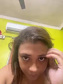 Snapshot of goodvibesonly44445 chatting on October 8, 2025, 11:05 pm goodvibesonly44445 online show from October 8, 2025, 11:05 pm