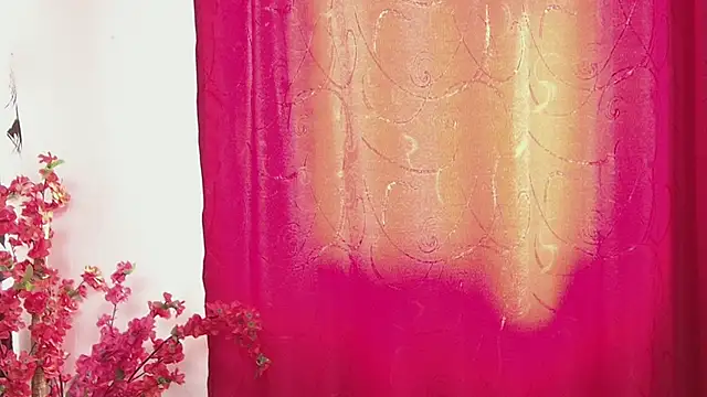 Snapshot of sany_noa chatting on November 8, 2025, 7:28 pm sany noa online show from November 8, 2025, 7:28 pm