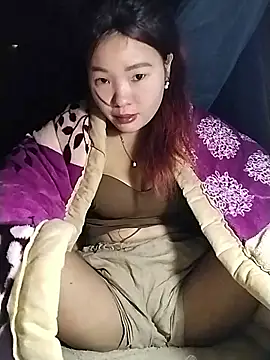 lylylove online show from January 9, 2026, 1:56 am