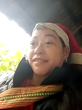 Sa2mh20 online show from November 12, 2025, 7:12 am