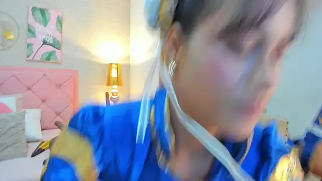 Nanami King online show from October 21, 2025, 3:28 am